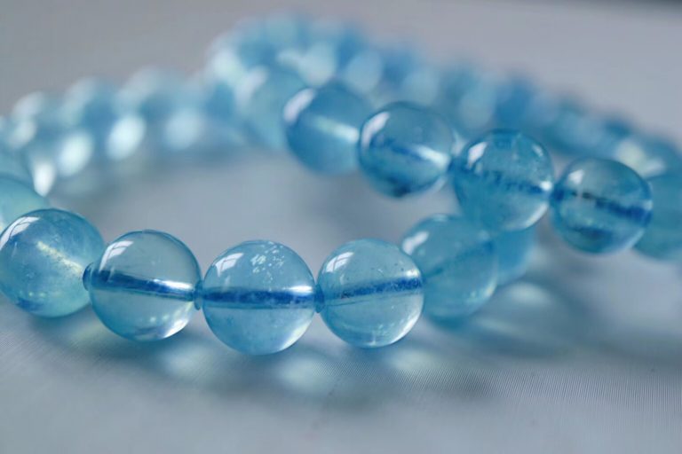 海蓝宝戴左手还是右手？海蓝宝的消磁净化方法。