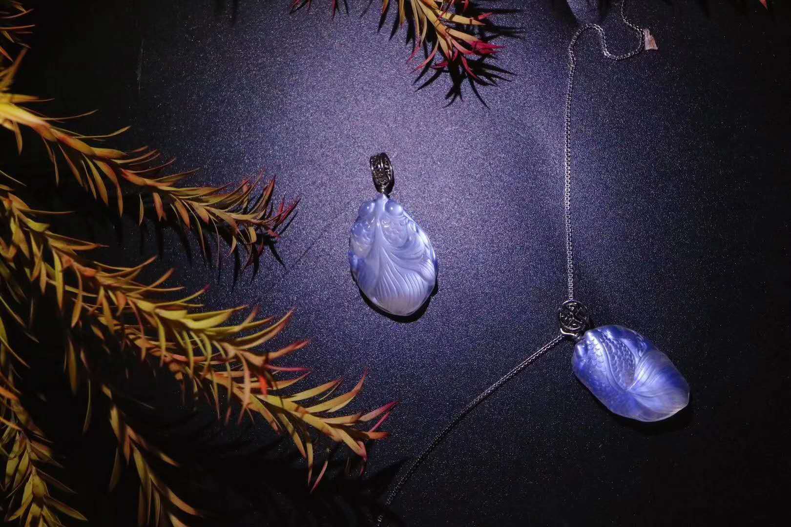 月光石可以唤醒心中的爱，那么男性可以配戴月光石吗？