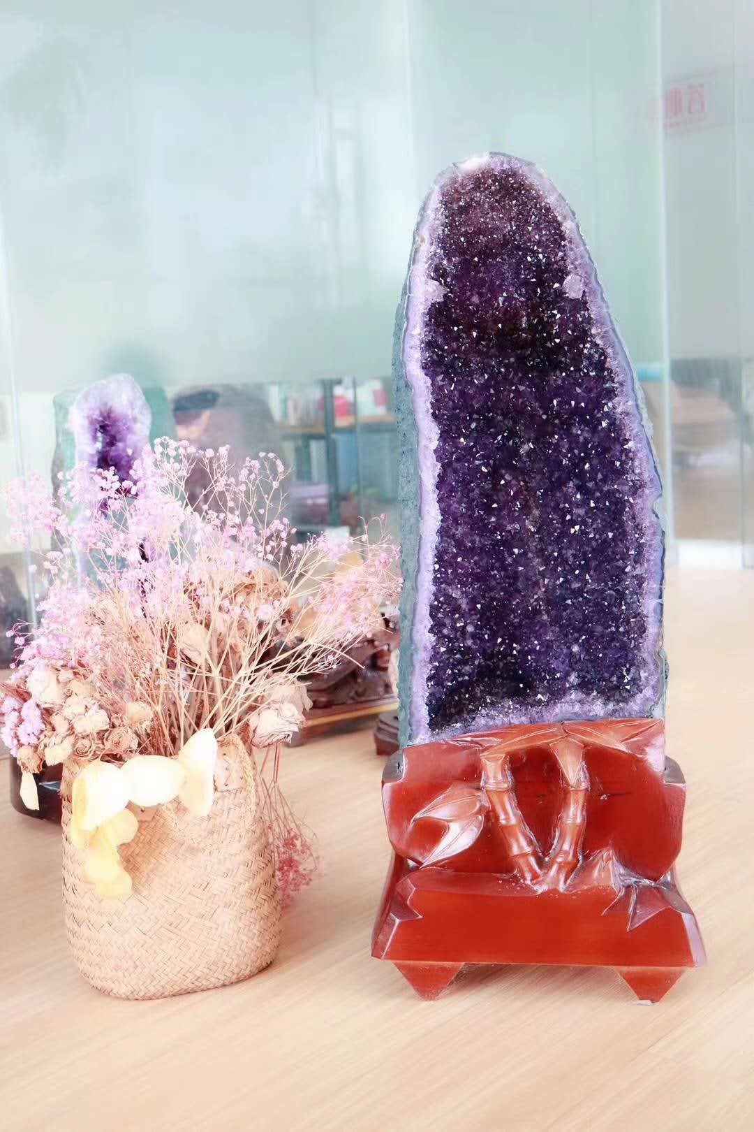 紫晶洞如何挑选？网上买的紫水晶洞是真的吗？