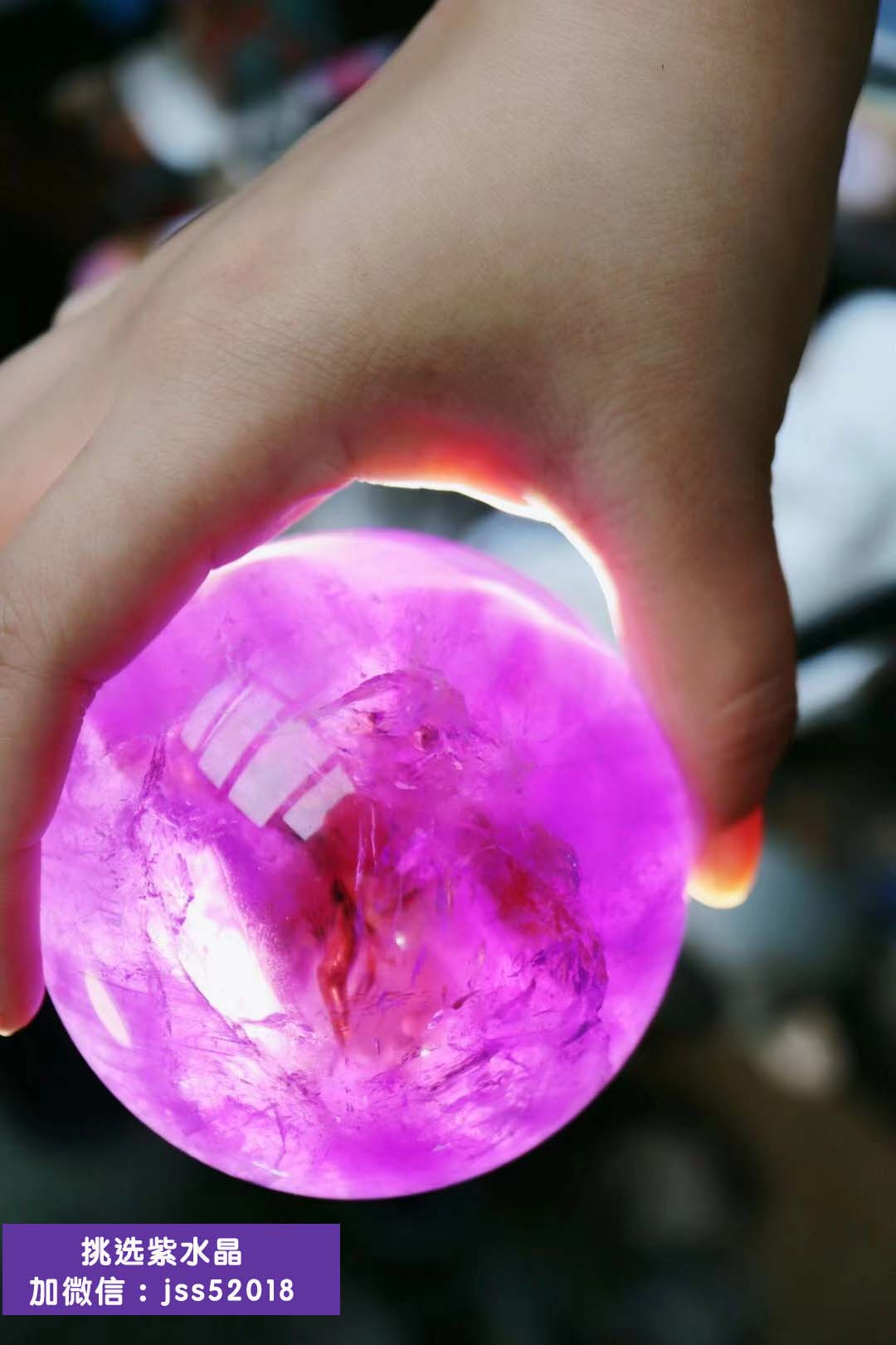 紫水晶球的风水作用以及摆放，女人最佳守护石。