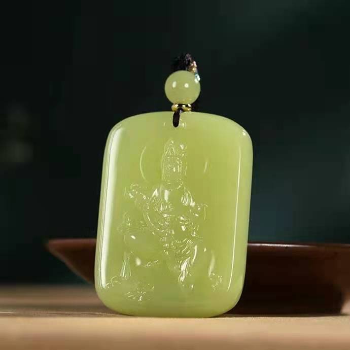青花玉属于和田玉吗？青花玉和田玉哪个好