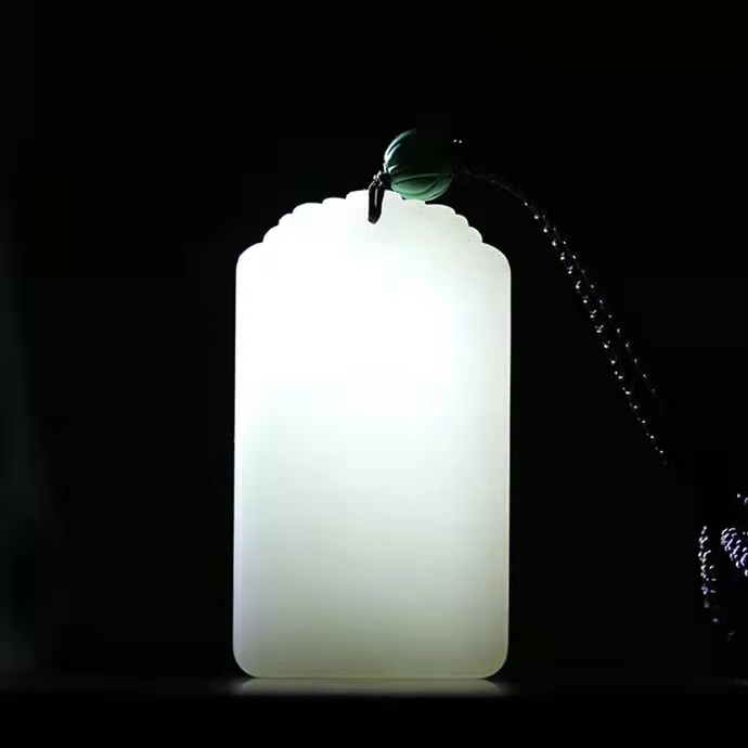 和田玉的水线算毛病吗?和田玉籽料有水线正常吗